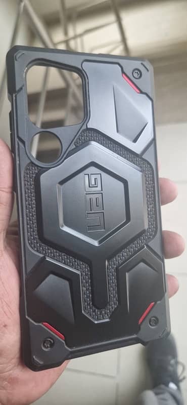 galxay  s24 ultra original covers branded UAG Spigen 13