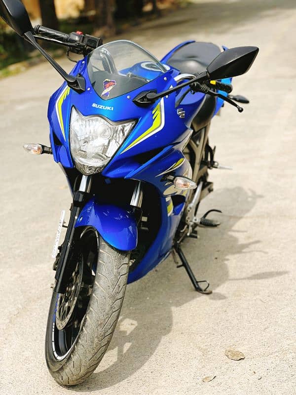 Suzuki Gixxer 150 SF 2022 model  Lush Condition 2