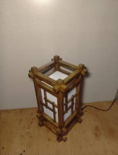 Side table lamp