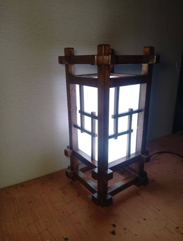 Side table lamp 3