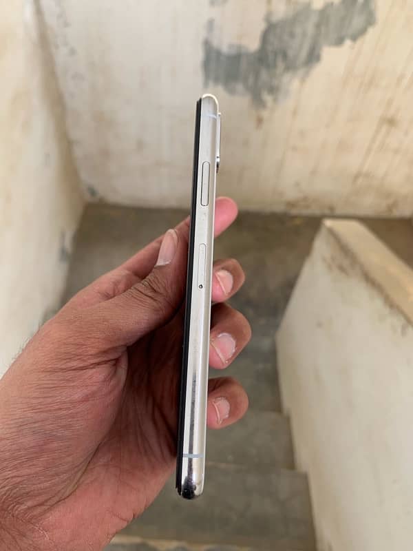 Iphone X 64gb PTA Approved 6