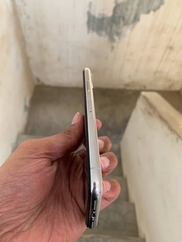 Iphone X 64gb PTA Approved 10