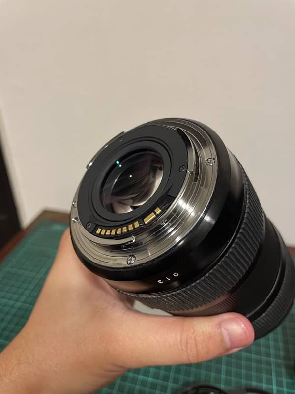 Sigma 18-35mm f/1.8 Canon mount 6