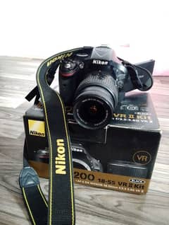 Nikon D5200 with Box - Family Used Camera