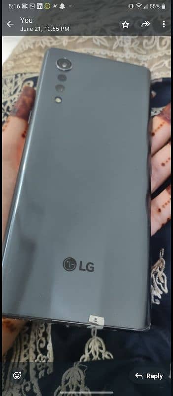 LG Velvet 3