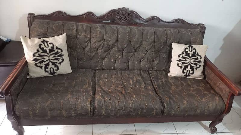 wooden sofa set 5 seater 0