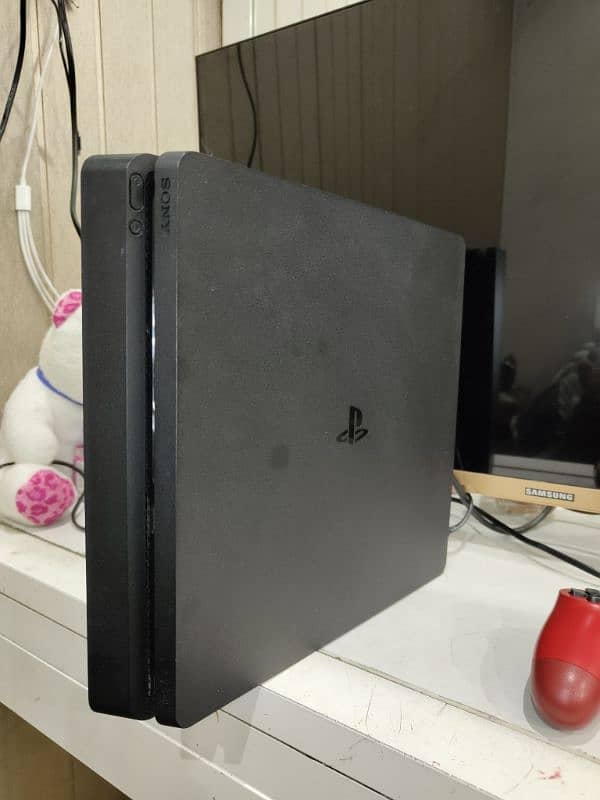 Ps4 slim 1tb 1