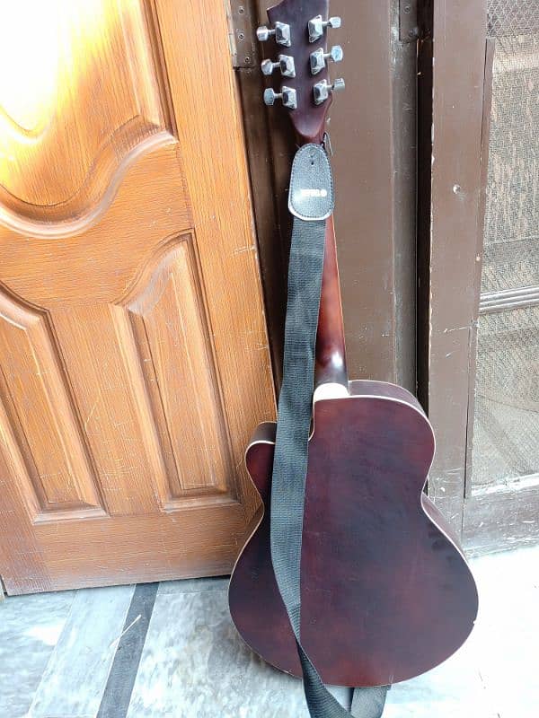 new condition guitar for sale 2