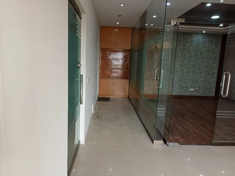 4 Marla 2nd Floor Office With Elevator For Rent In DHA Phase 6 Main Boulevard, Lahore. 15