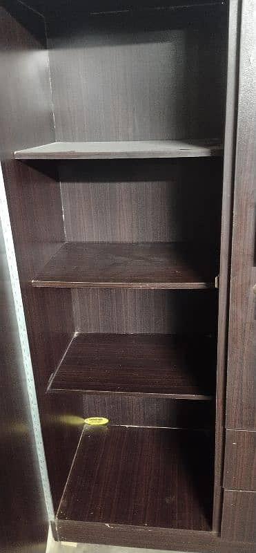 wooden wardrobe/wooden Almirah 5