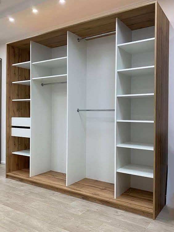 Kitchen/Wood/Carpenters/Wardrobe/Kitchen Cabinet/Media Wall/Almari 2