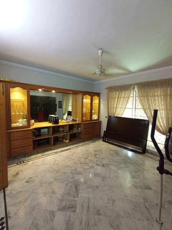 1 Kanal House For Rent Office And Family 4