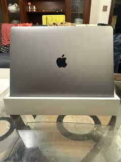 MacBook