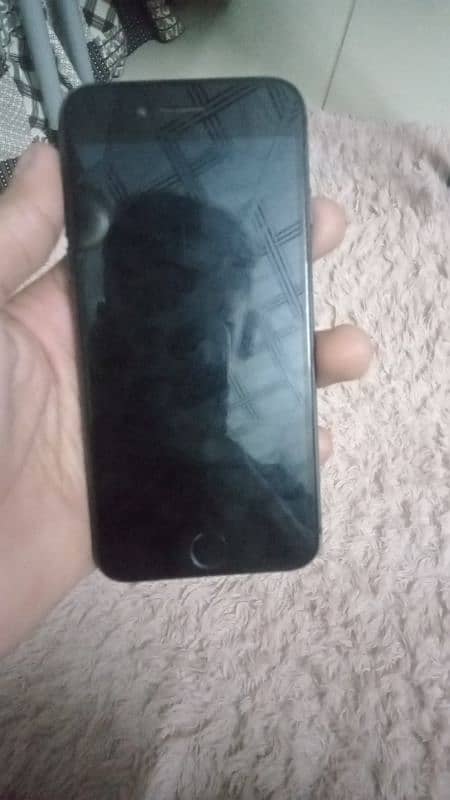 iphone 8 urgent sale 1