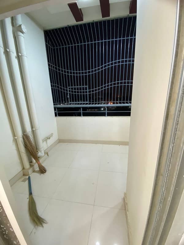 Prime Location 1200 Square Feet Flat In Beautiful Location Of North Nazimabad - Block H In Karachi 10