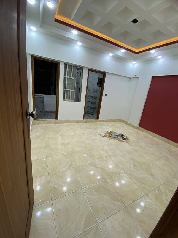 Prime Location 1200 Square Feet Flat In Beautiful Location Of North Nazimabad - Block H In Karachi 17