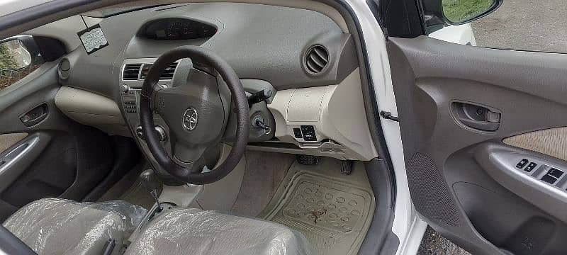 Toyota Belta 2014 17