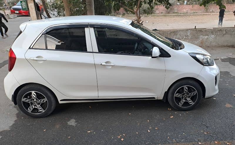 KIA Picanto 2020 1