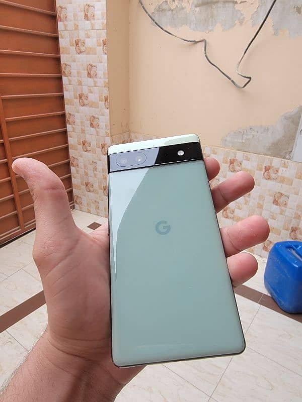 Google Pixel 6A 3