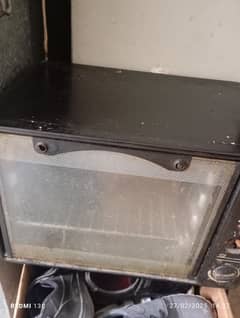 microwave working condition some button is missing cleaning needed