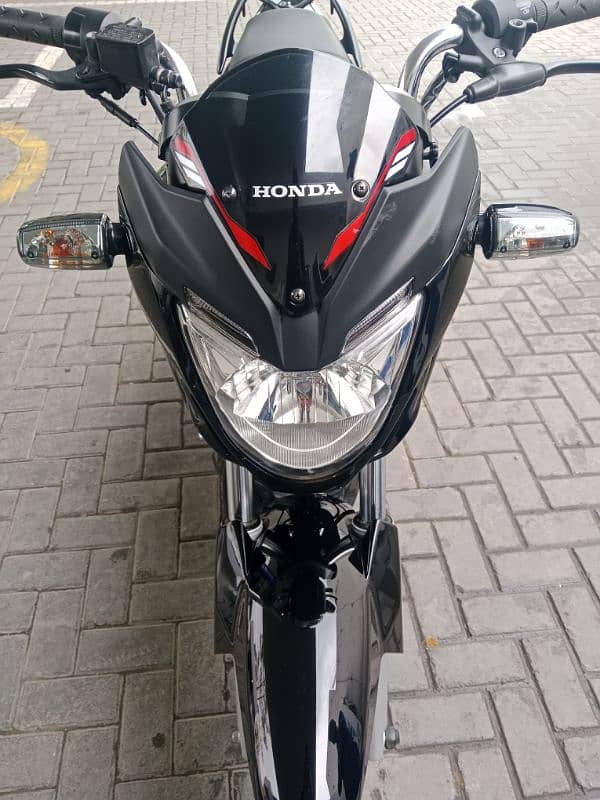 Honda cb150f 5