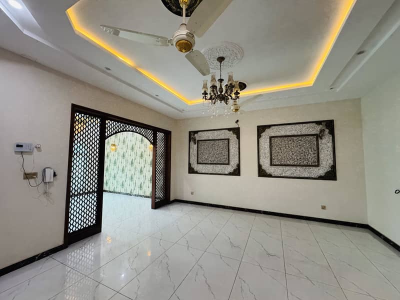 10 Marla New House Available For Sale In Bahria Town Lahore 5