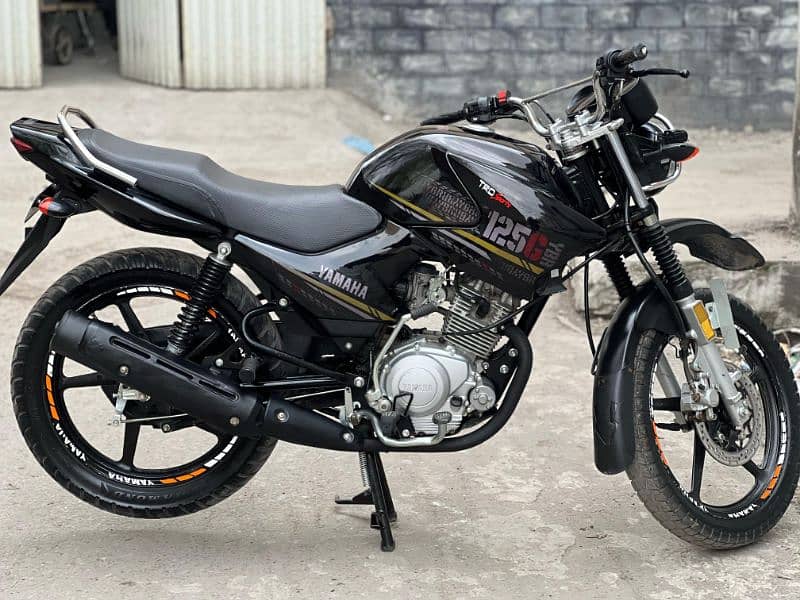 Yamaha YBR 125G 1