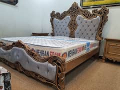 carving bed set new Not used King size without mattris cinyoti style