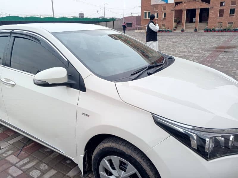Toyota Corolla GLI auto 2017 totel jeniun 6