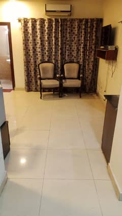 Furnished studio appartment for Rent in civic Center