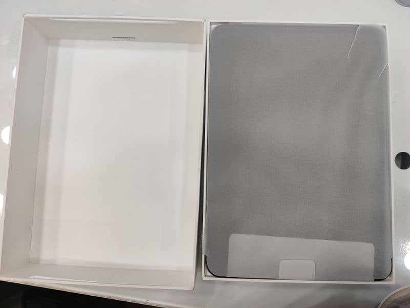 I pad pro 11" Gray  M4 Chip 255GB 1