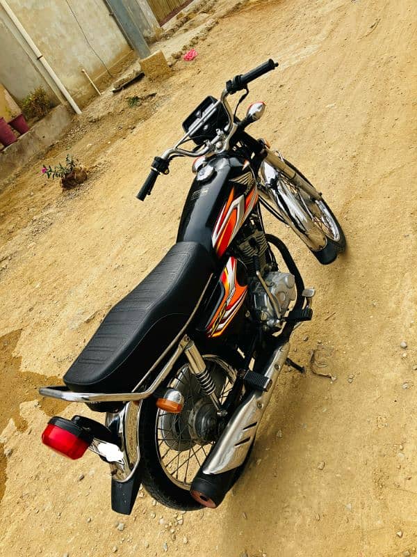 Honda 125 model 2022 karachi 1