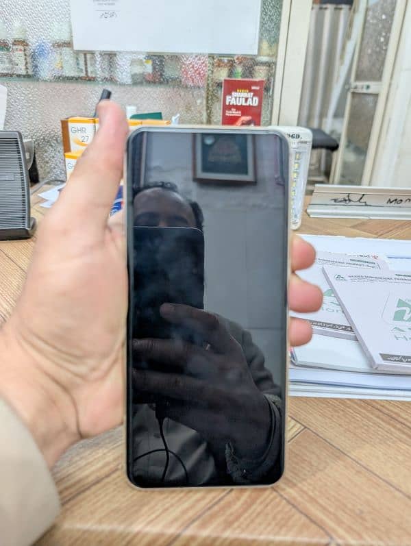 LG v60 5g official pta 1