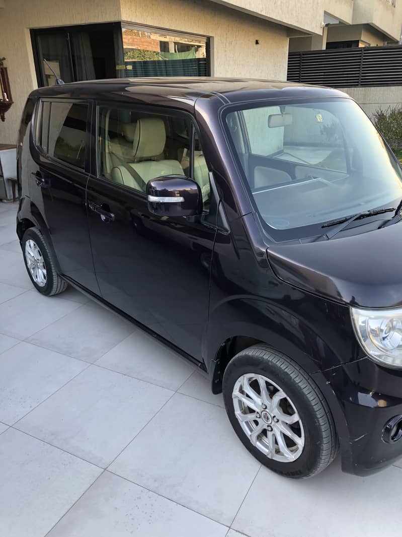 Suzuki MR Wagon 2014 12