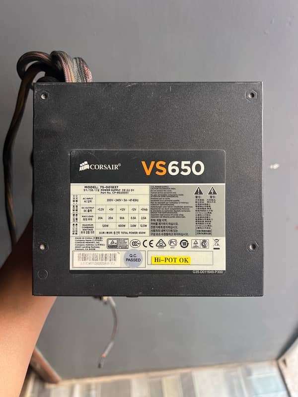 Corsair VS650 1