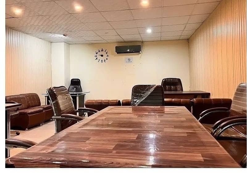 Area 1800 Square Feet Corporate Office Available For Rent On Reasonable Rent Gulberg 3 Lahore 0