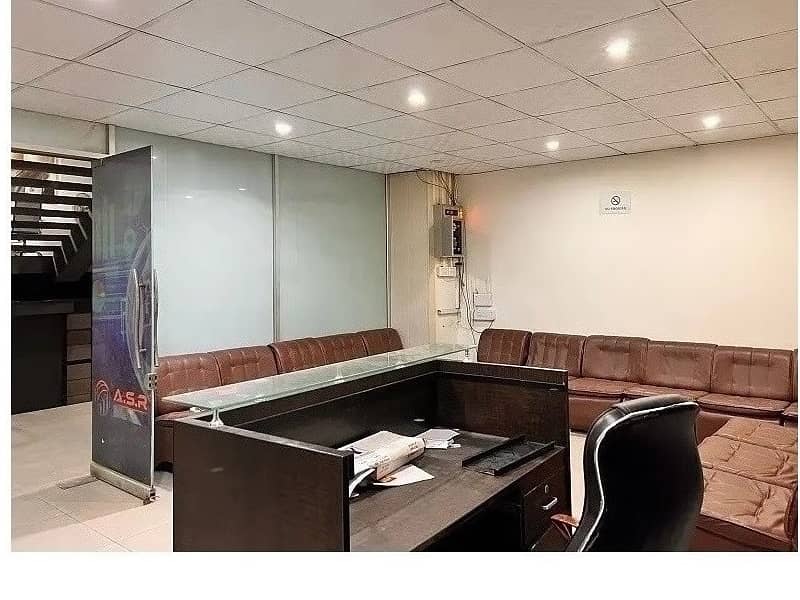 Area 1800 Square Feet Corporate Office Available For Rent On Reasonable Rent Gulberg 3 Lahore 8