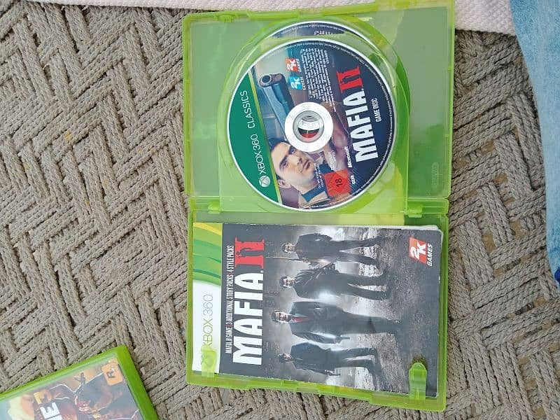 It best and interesting game for Xbox 360 game name is mafia 2 1