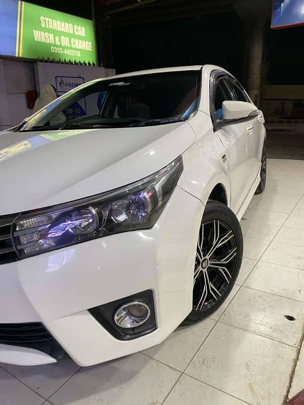 Toyota Altis Grande 2015 0