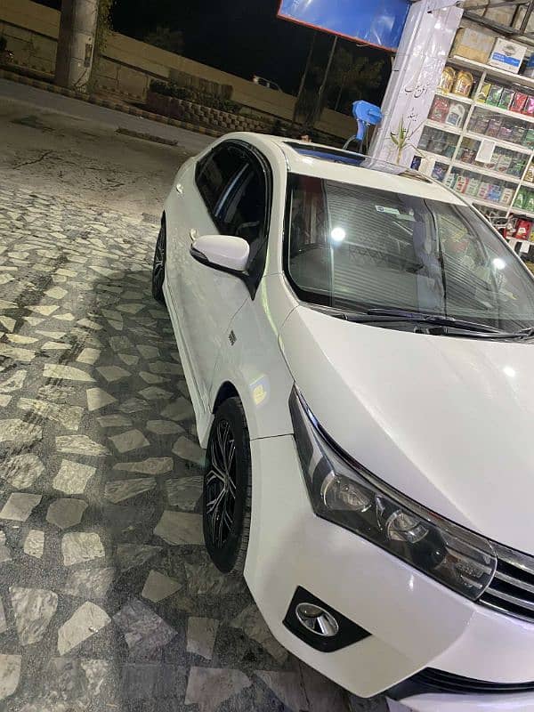 Toyota Altis Grande 2015 3