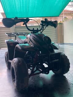 quad bike for sale.   brand new condition