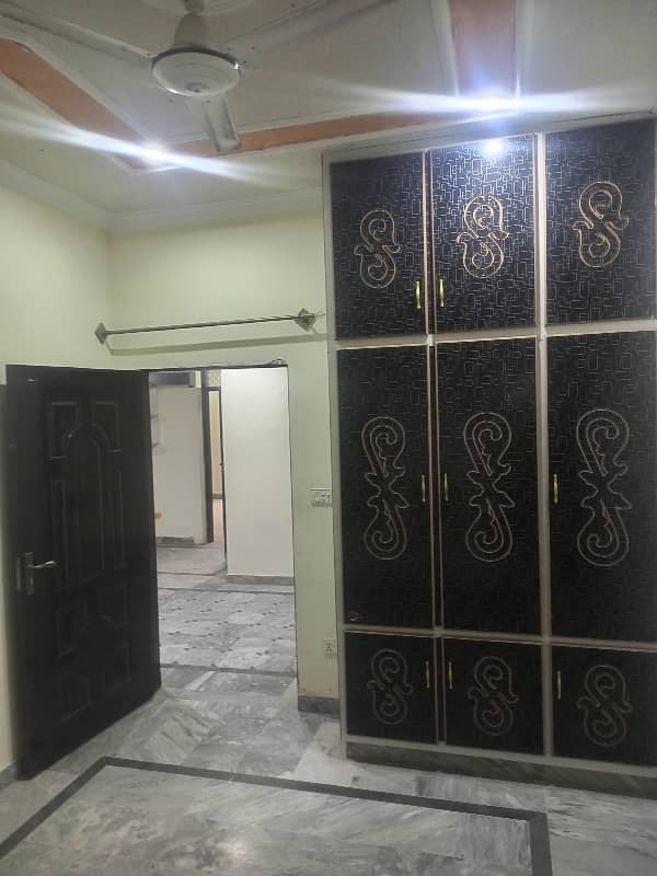 4.5 Marla Double Story For Rent Officer Colony Line 4 Misryal Road. 8