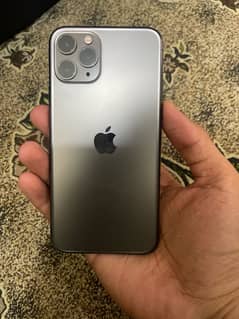 11 Pro PTA 256gb with original Box and charger for sale