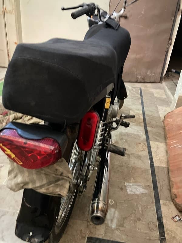 unique bike 2018 model all ok no any fault 6