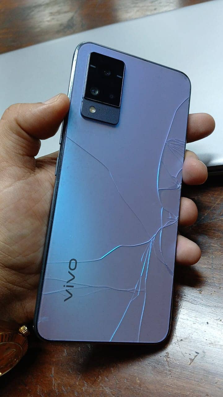 Vivo V21 8+4 Ram 2