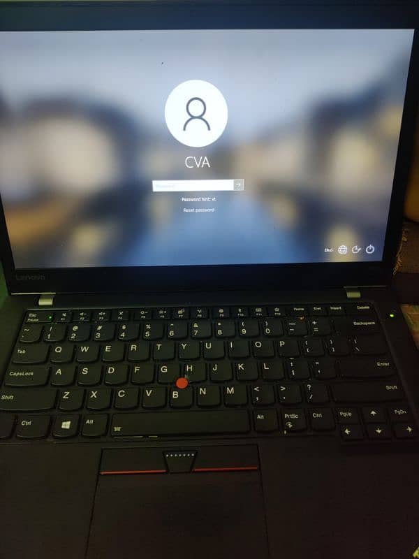 Lenovo core i7 7th generation model 470s 0