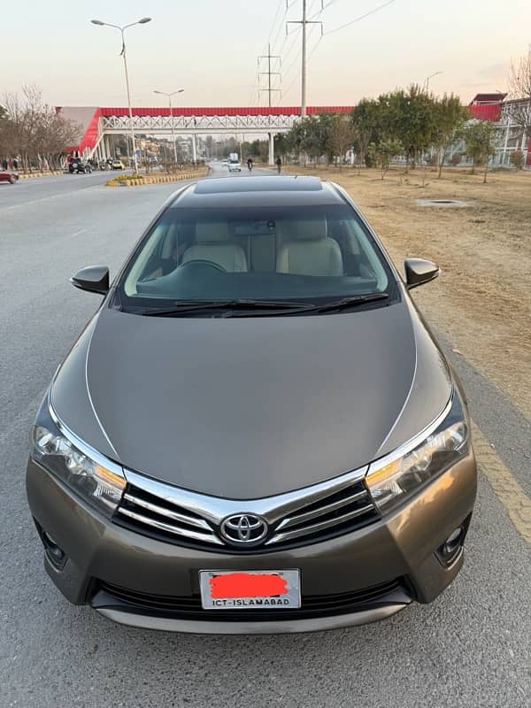 Toyota Altis Grande 2015 4