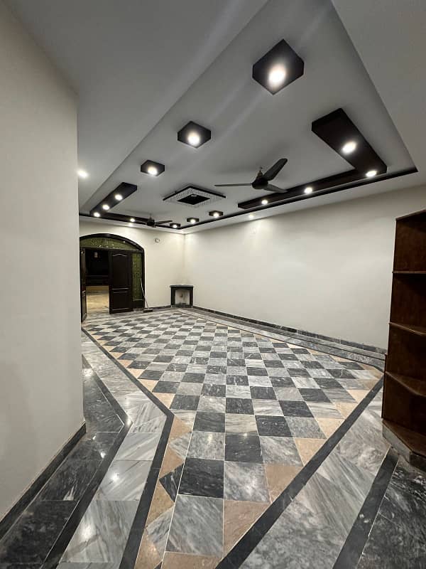 UPPER PORTION FOR RENT LOCATION CHAKLALA SCHEME 3 2