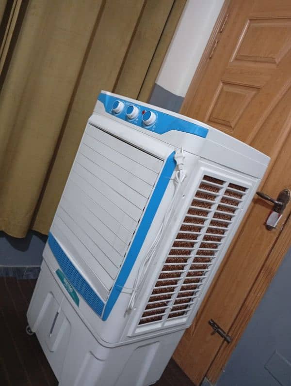 Beetro room air cooler brand new 2