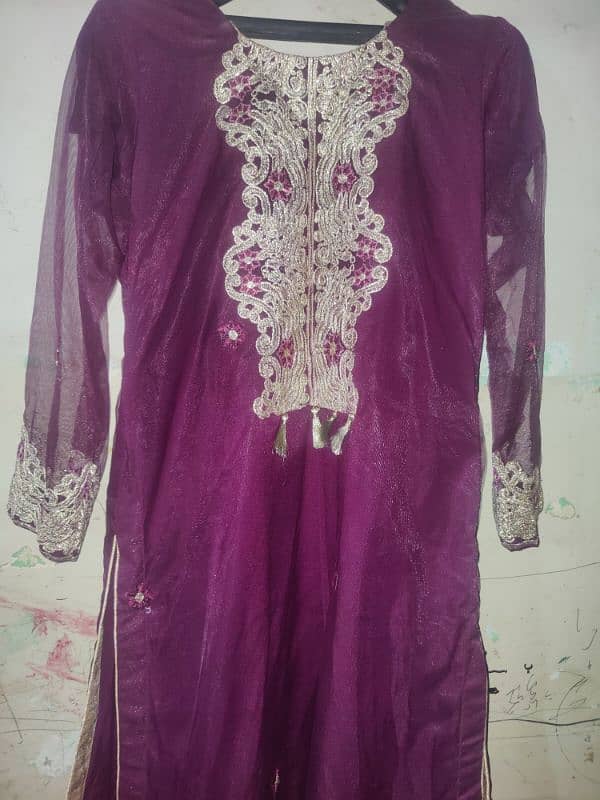 Home stiched 3or 2piece suits for sale. . . 14